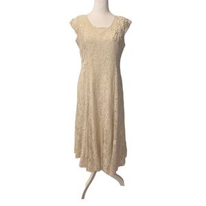 Reba cream color lace dress, Size 8
